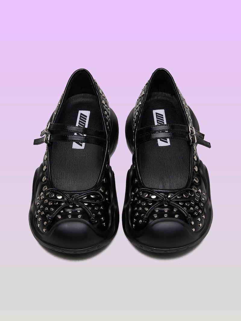 ARIA BLACK WAXY