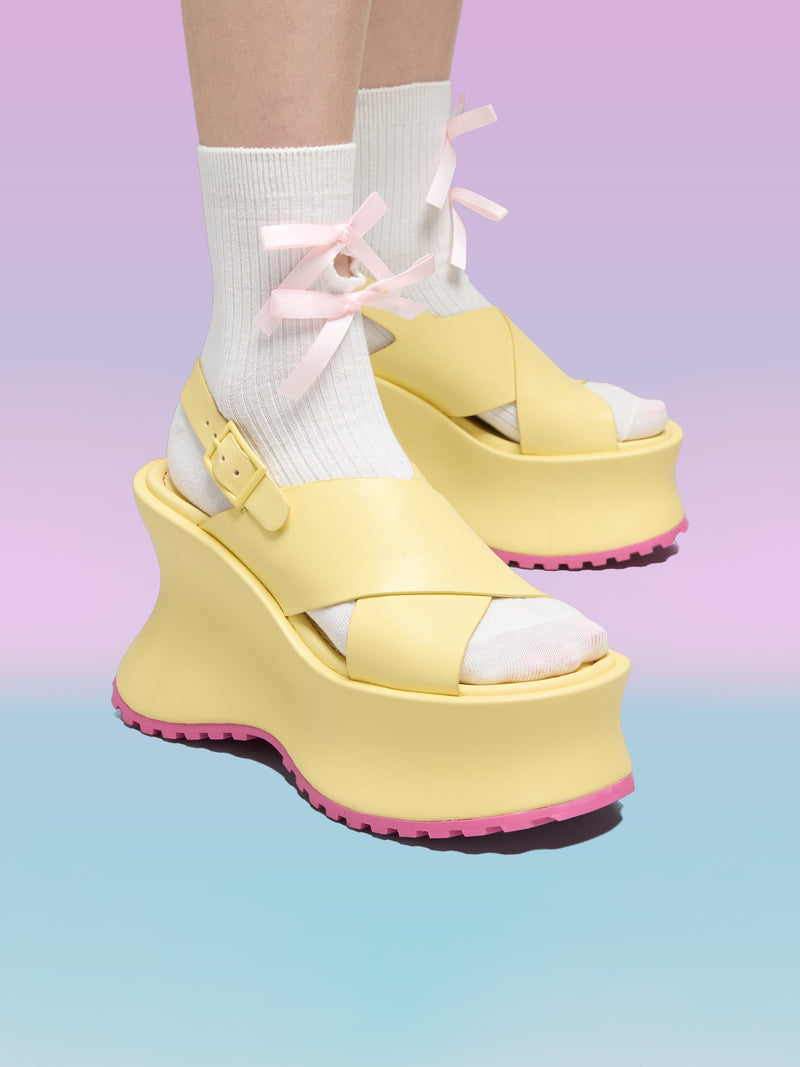 CASSIE BUTTER YELLOW NAPPA