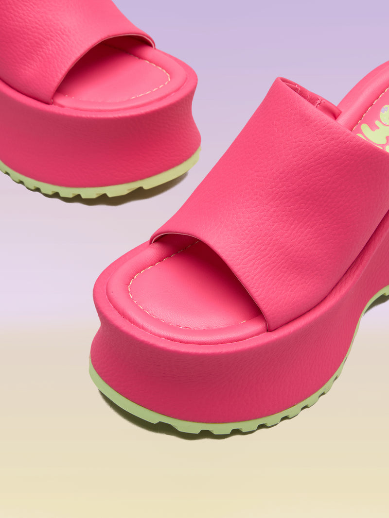 COLETTE FUSCHIA PINK TUMBLED