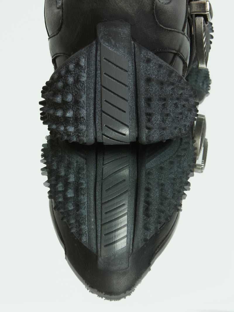 YUKI BLACK DISTRESSED
