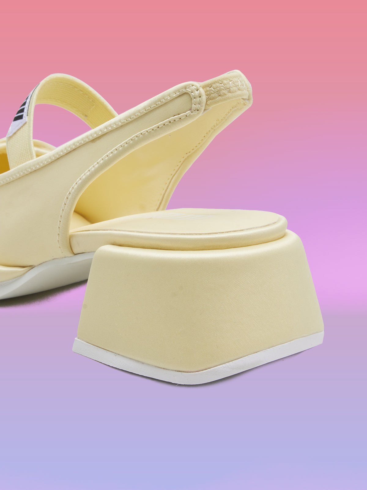 BIANCA BUTTER YELLOW – WOOMII