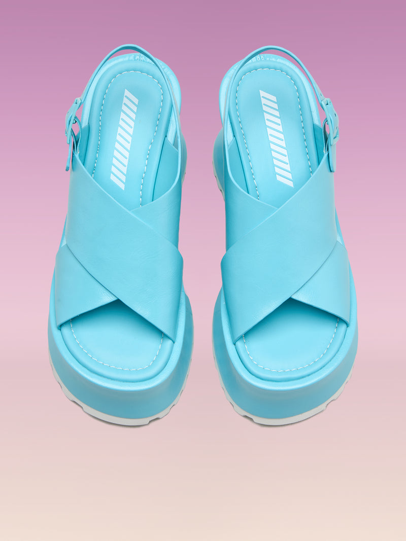 CASSIE BABY BLUE WAXY