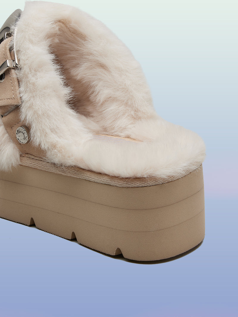 CHLOE SAND SUEDE