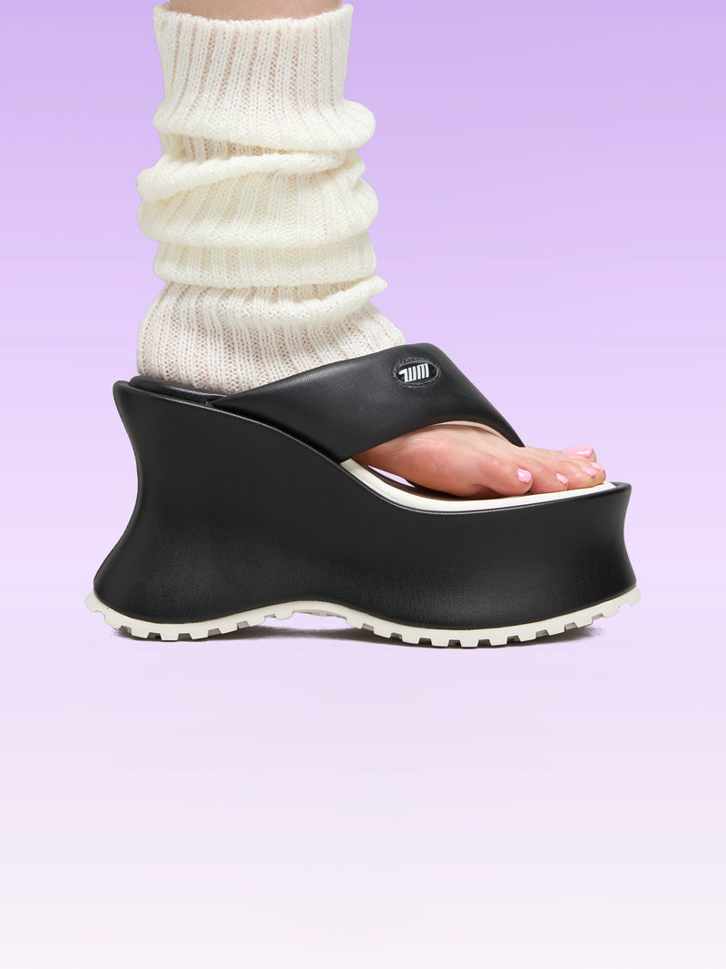 CLEO BLACK