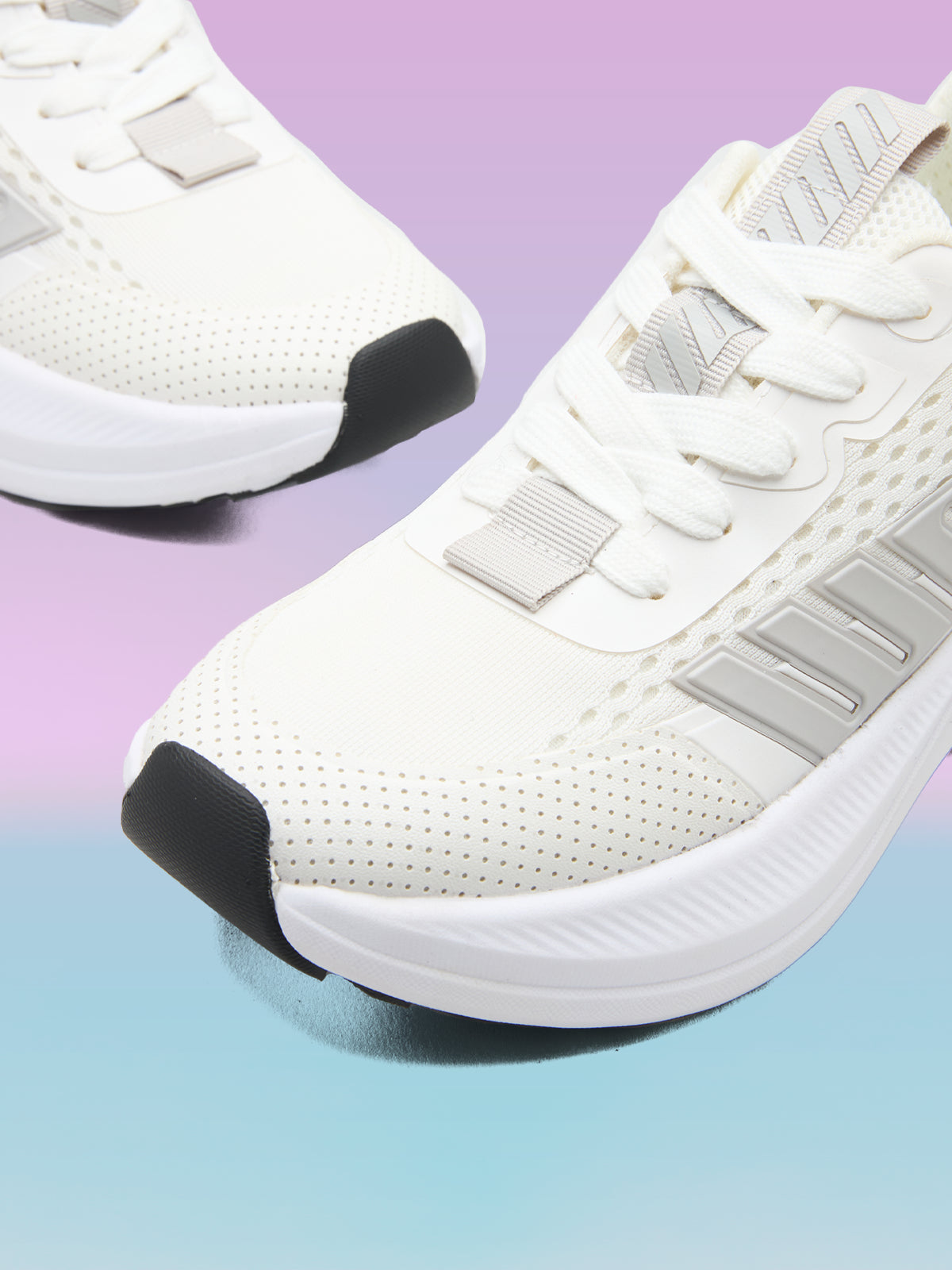 JINY WHITE – WOOMII