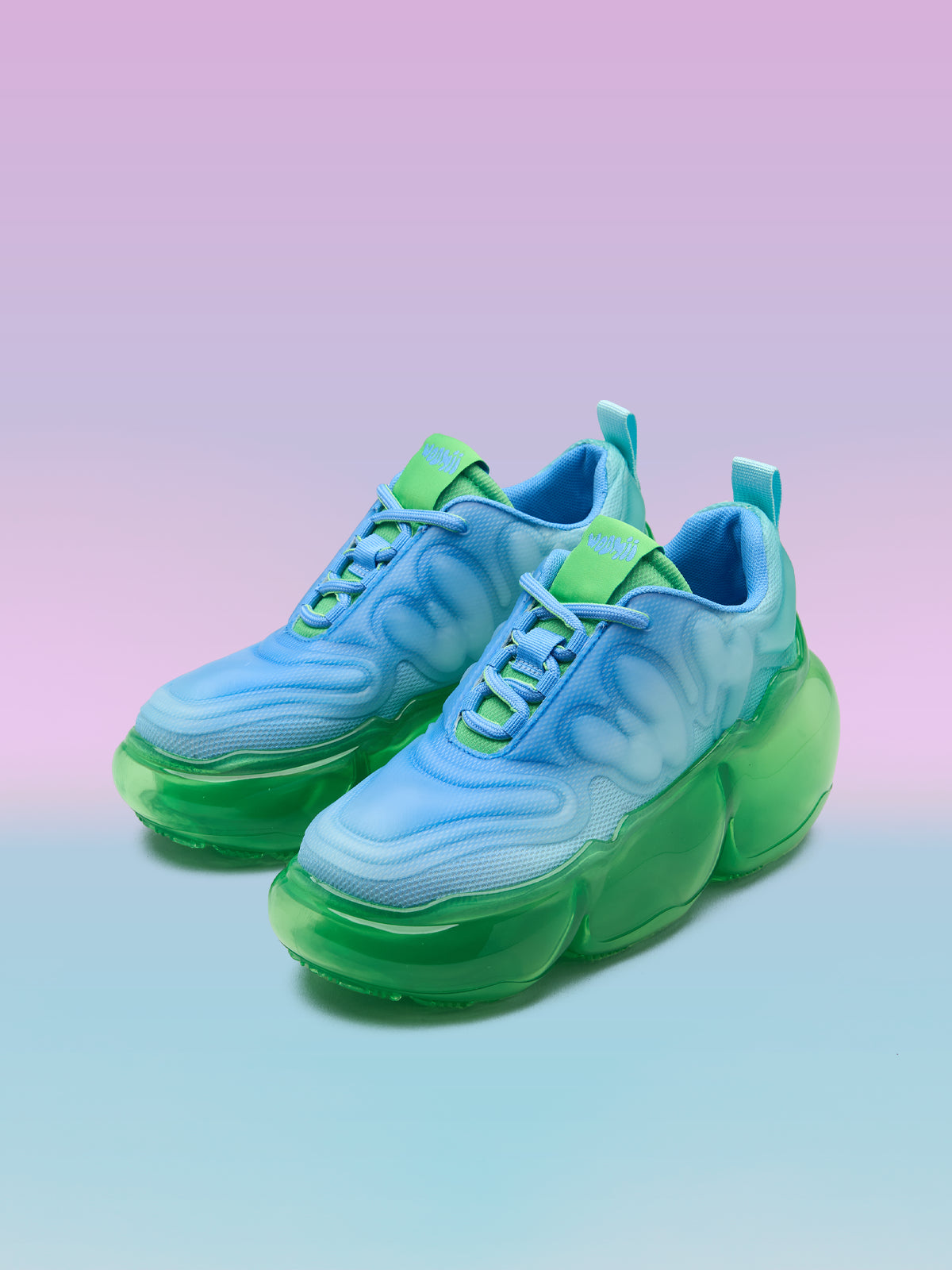 【まむ】WOOMII ラリサ ブラック オンブル LALISA BLUE OMBRE – WOOMII