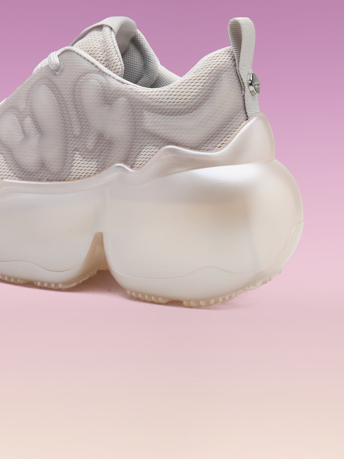 LALISA GREY – WOOMII