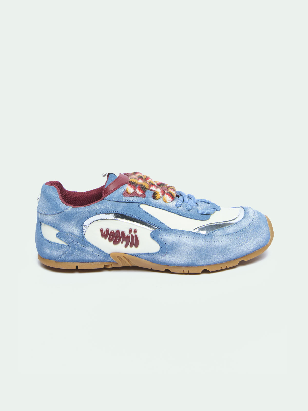SNEAKERS – WOOMII