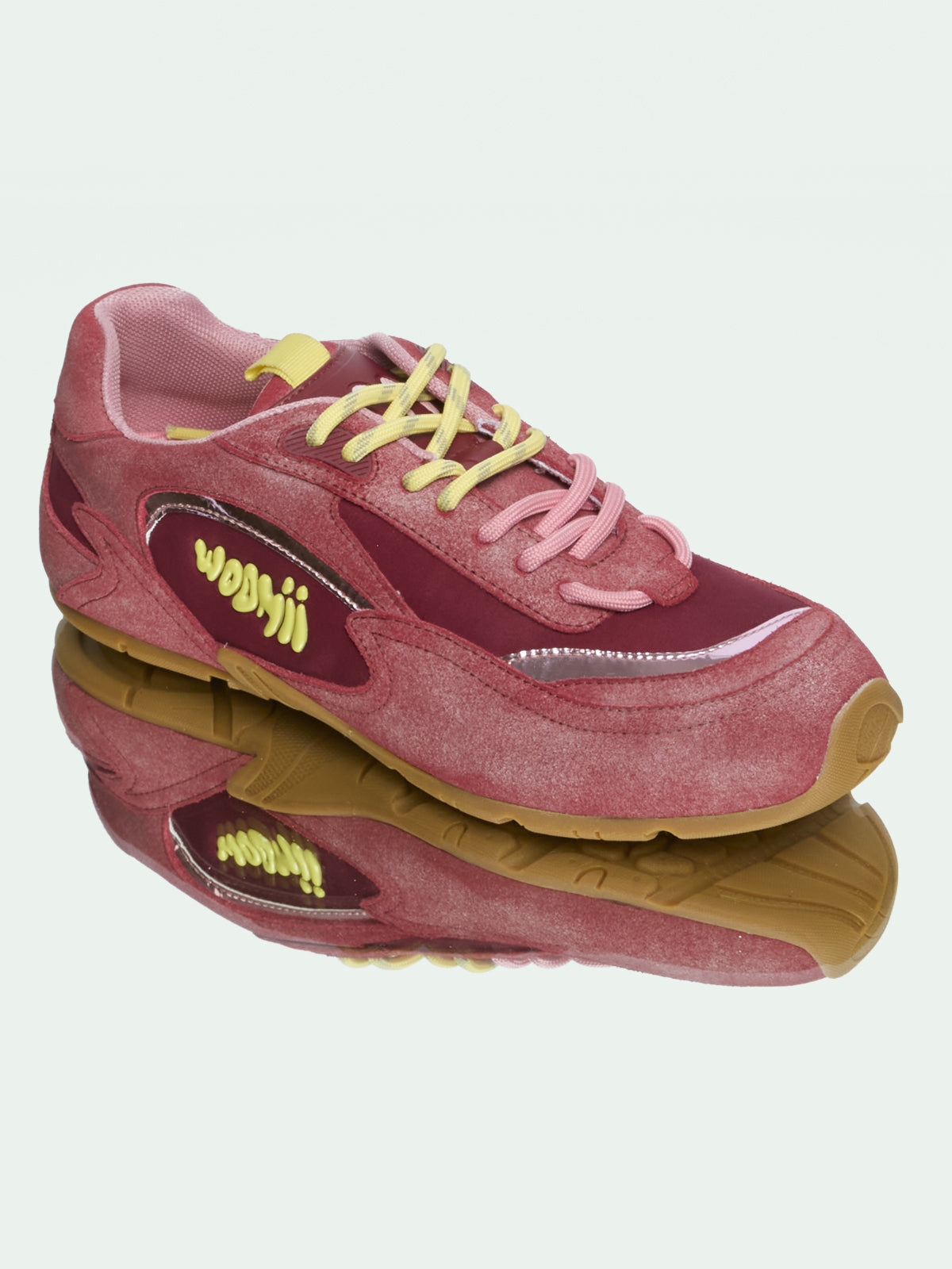 SNEAKERS – WOOMII