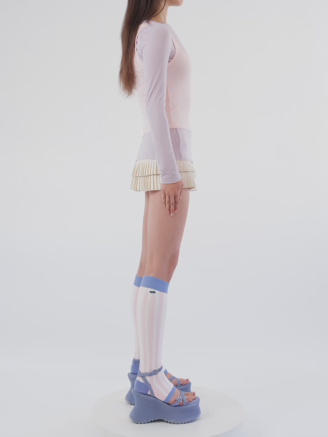 CAMILLE CORNFLOWER